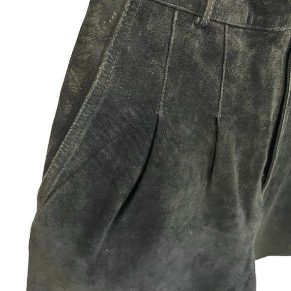 Via Max 100% leather suede vintage pleated high waisted shorts Waist 28 Black - Picture 6 of 7